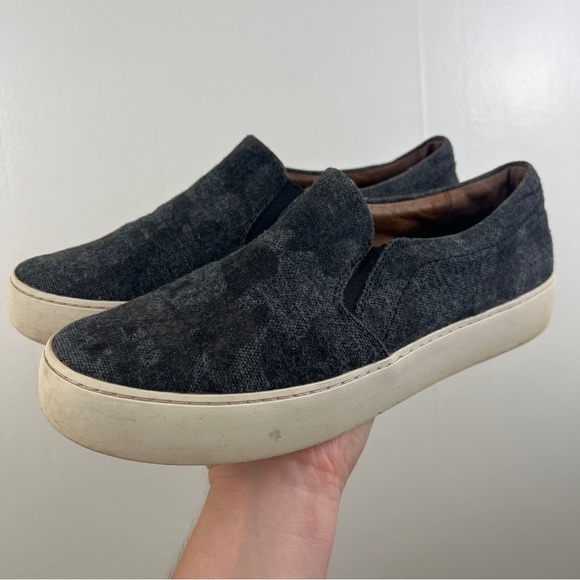 Frye Lena Slip On Sneaker Charcoal Gray Camo Print Platform Size 8 - Picture 4 of 10